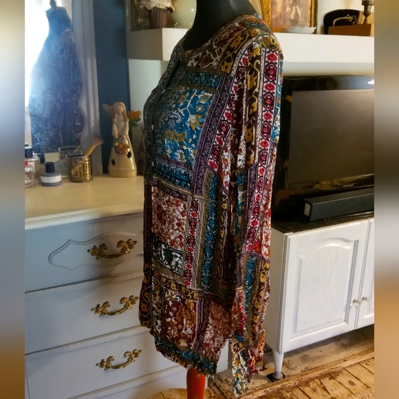 Plus size Boho blouse, button from, beautiful colors from jJill 1x - Picture 3 of 10
